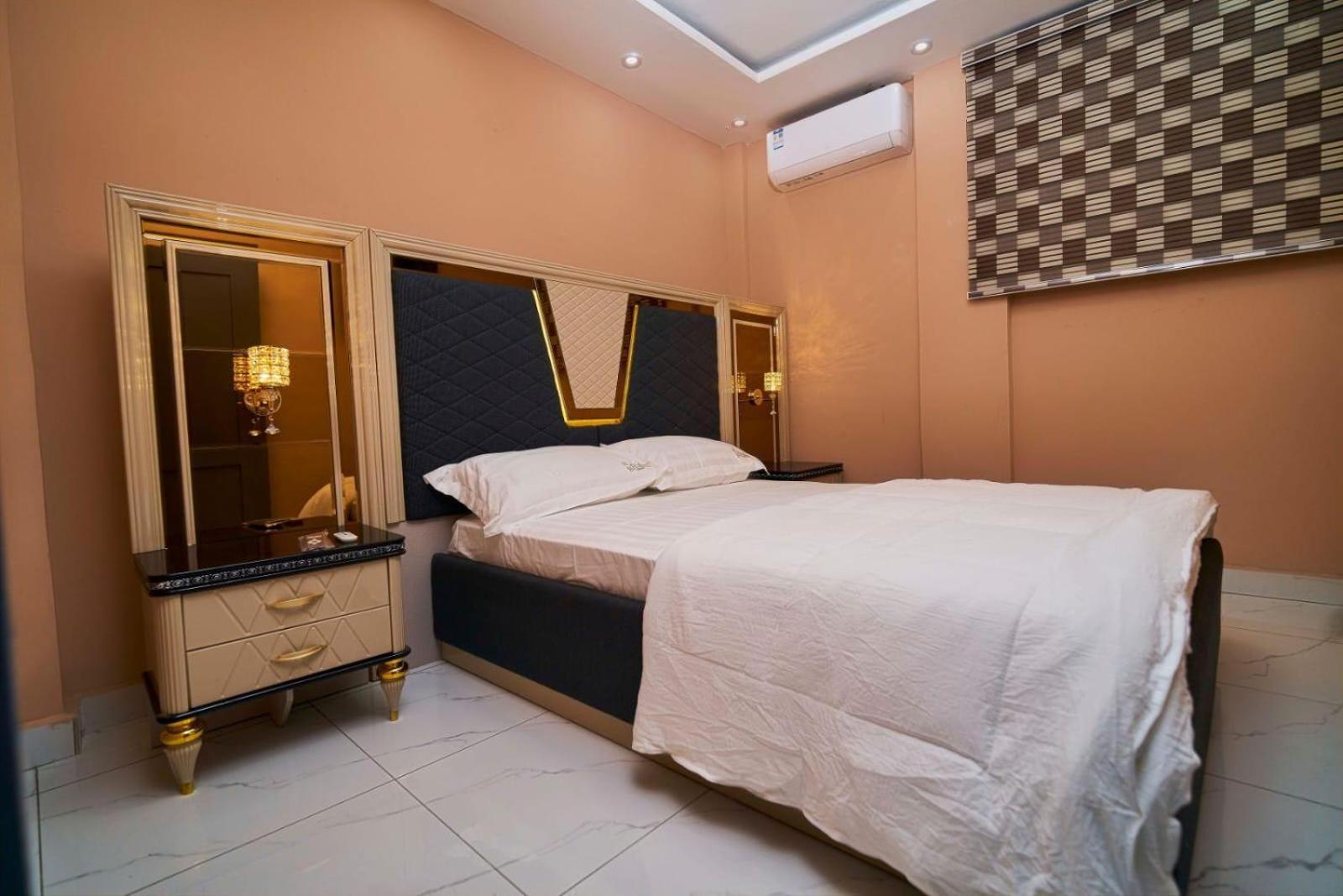 Elite Complex Hotel Yaounde Exterior photo